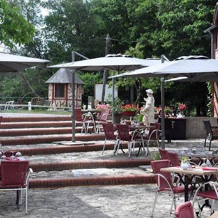 Hotel - Restaurant Le Moulin De Villiers Nouan-le-Fuzelier Экстерьер фото